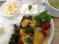 290909⑪豚のじゃが芋カレー炒め