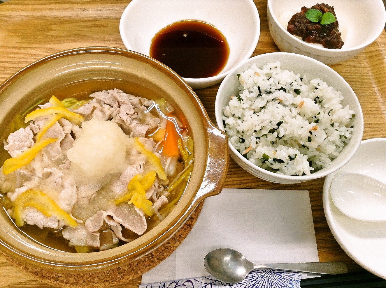 「みぞれ鍋」 社会福祉法人 東京光の家